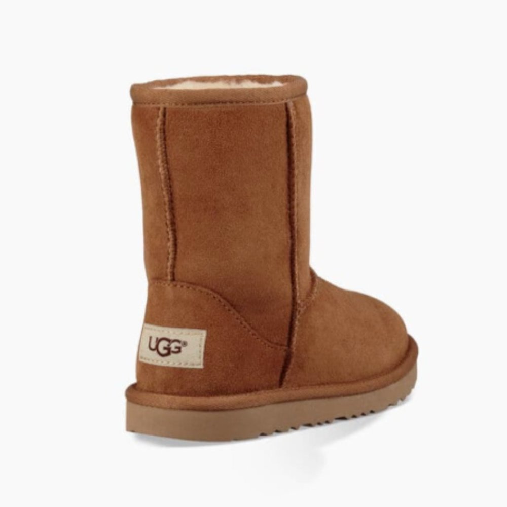 NEW UGG Kid Youth Classic II Short Chestnut Sheepskin Fur Lined Mid Calf Boot - Picture 4 of 6